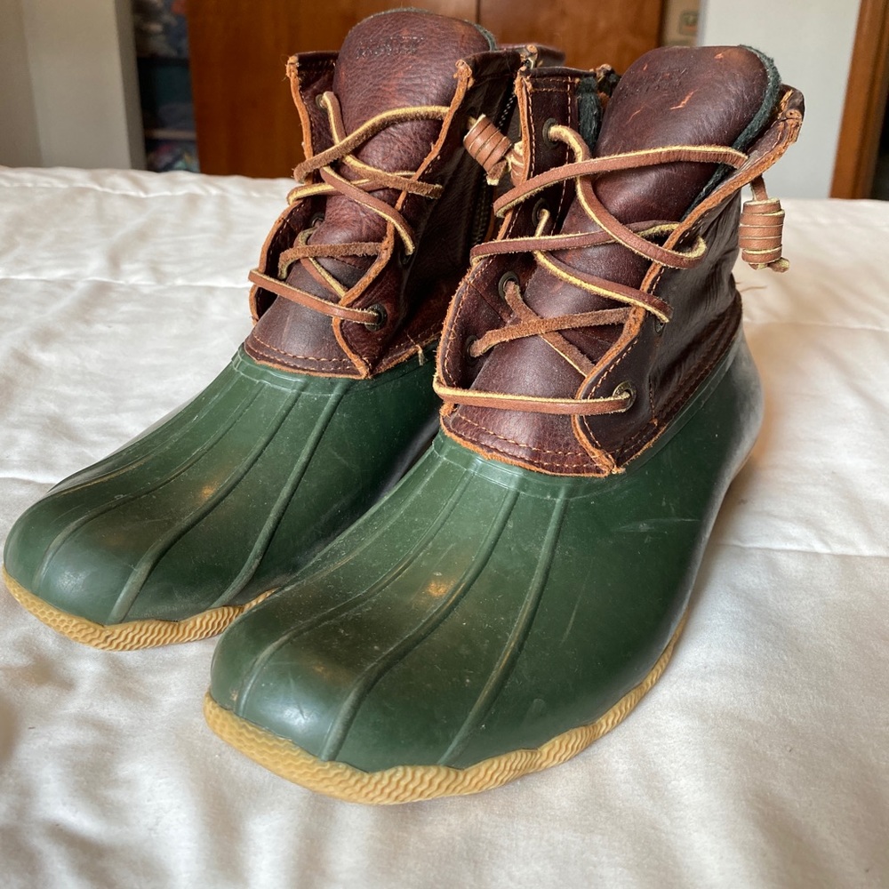 Sperry Saltwater Rain Boots